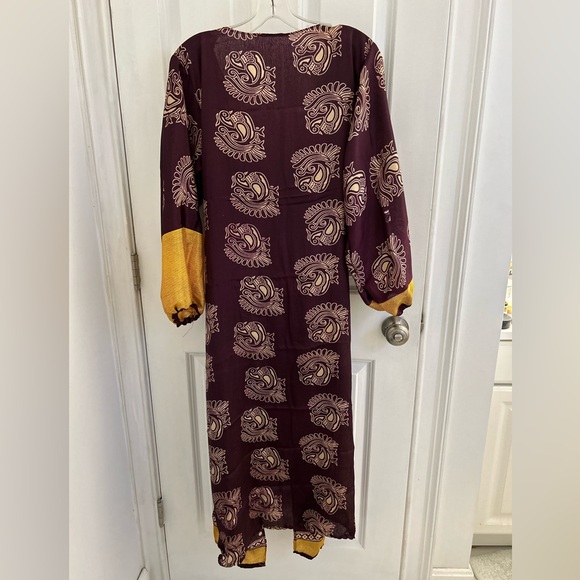 Upcycled Indian sari duster - Picture 2 of 2